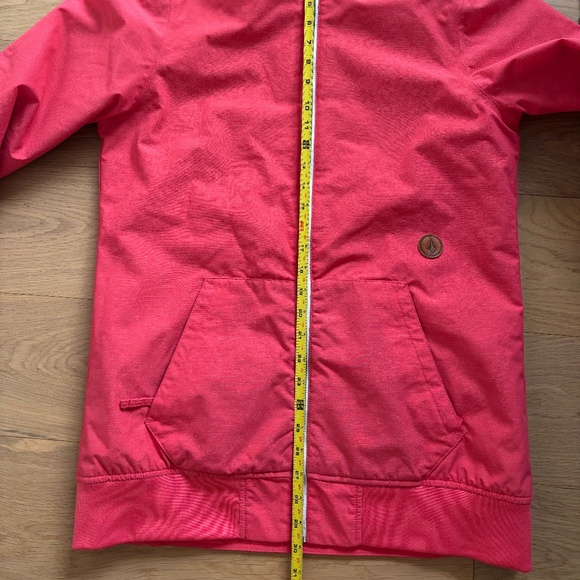 Volcom Women's Size M Salmon Pink Medium weight Winter Jacket - Picture 4 of 14